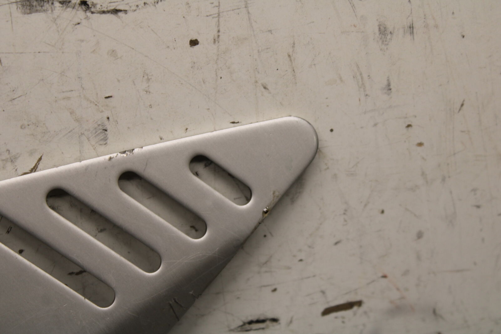 13-17 KAWASAKI NINJA ZX6R ZX636E LEFT REARSET REAR SET DRIVER FOOT PEG BB735