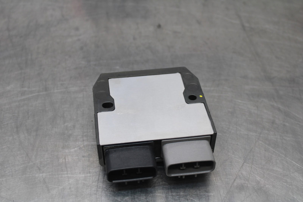 20-23 BMW F900R RECTIFIER VOLTAGE REGULATOR BB923