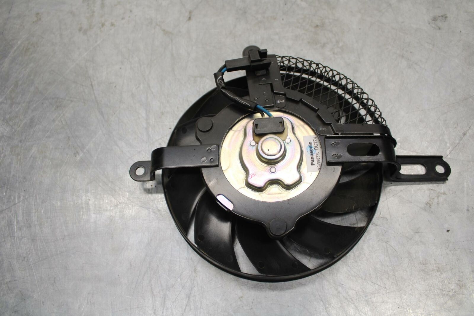 2012 Suzuki GSXR600  ENGINE RADIATOR COOLING FAN MOTOR BB417