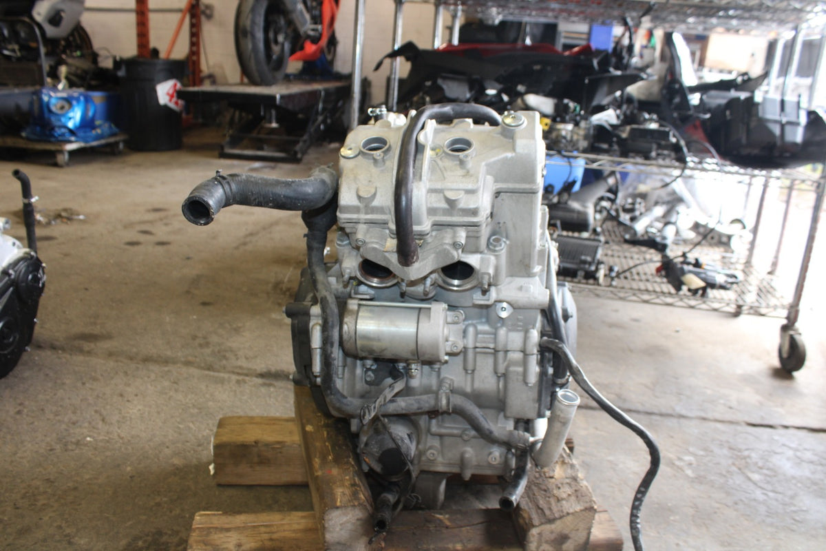 24 APRILIA TUONO V4 1100 FACTORY ABS ENGINE MOTOR BB887