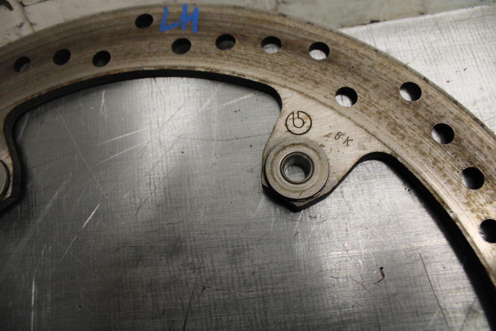 17-20 BMW S1000R FRONT LEFT BRAKE DISC ROTOR BB488