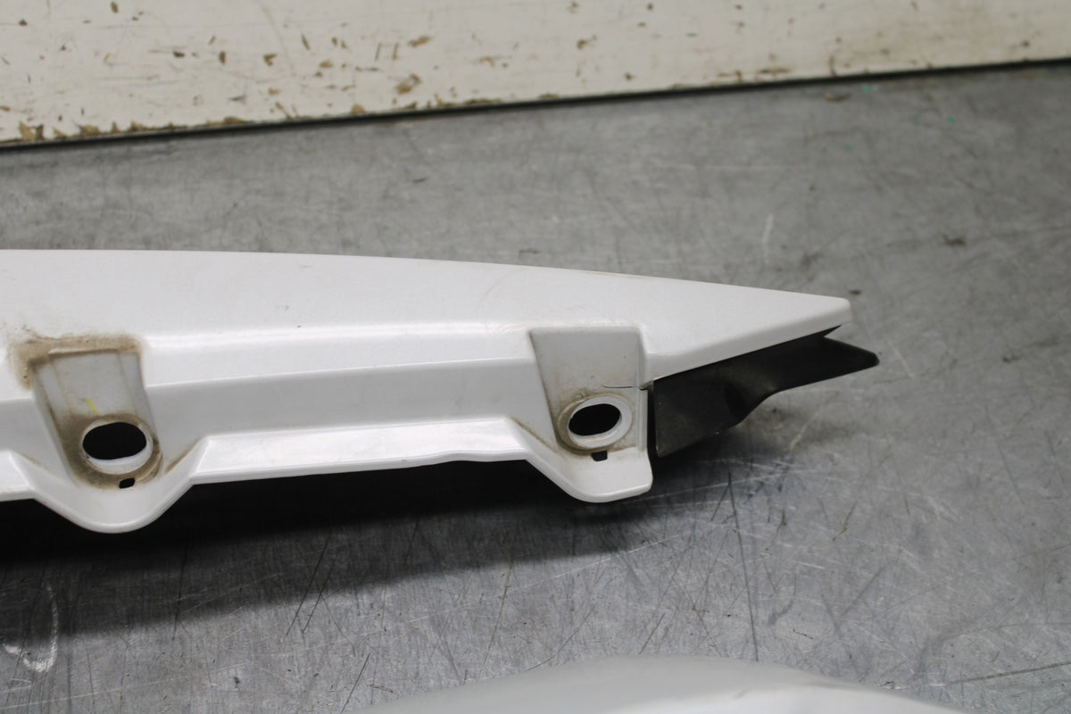 09-15 YAMAHA FZ6R REAR BACK TAIL FAIRING COWL SHROUD SET BB719