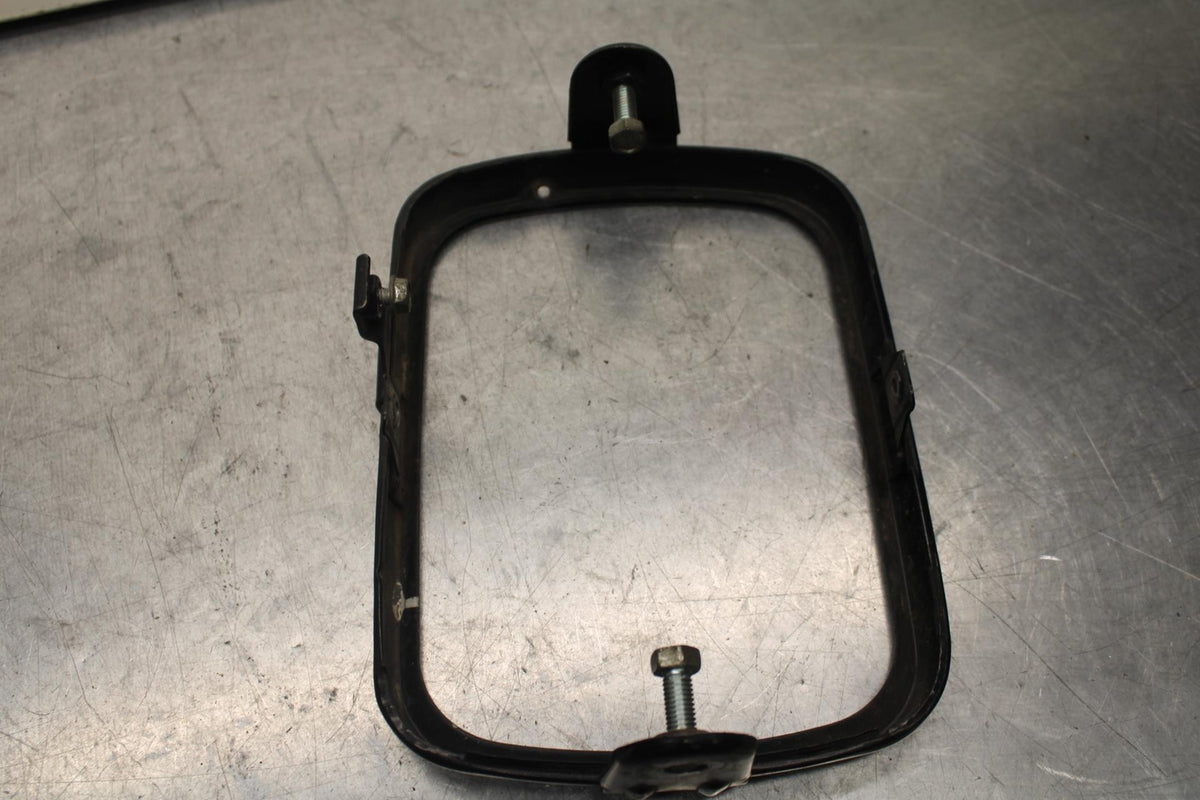 84-86 KAWASAKI GPZ900 HEADLIGHT HEAD LIGHT LAMP TRIM  BB84