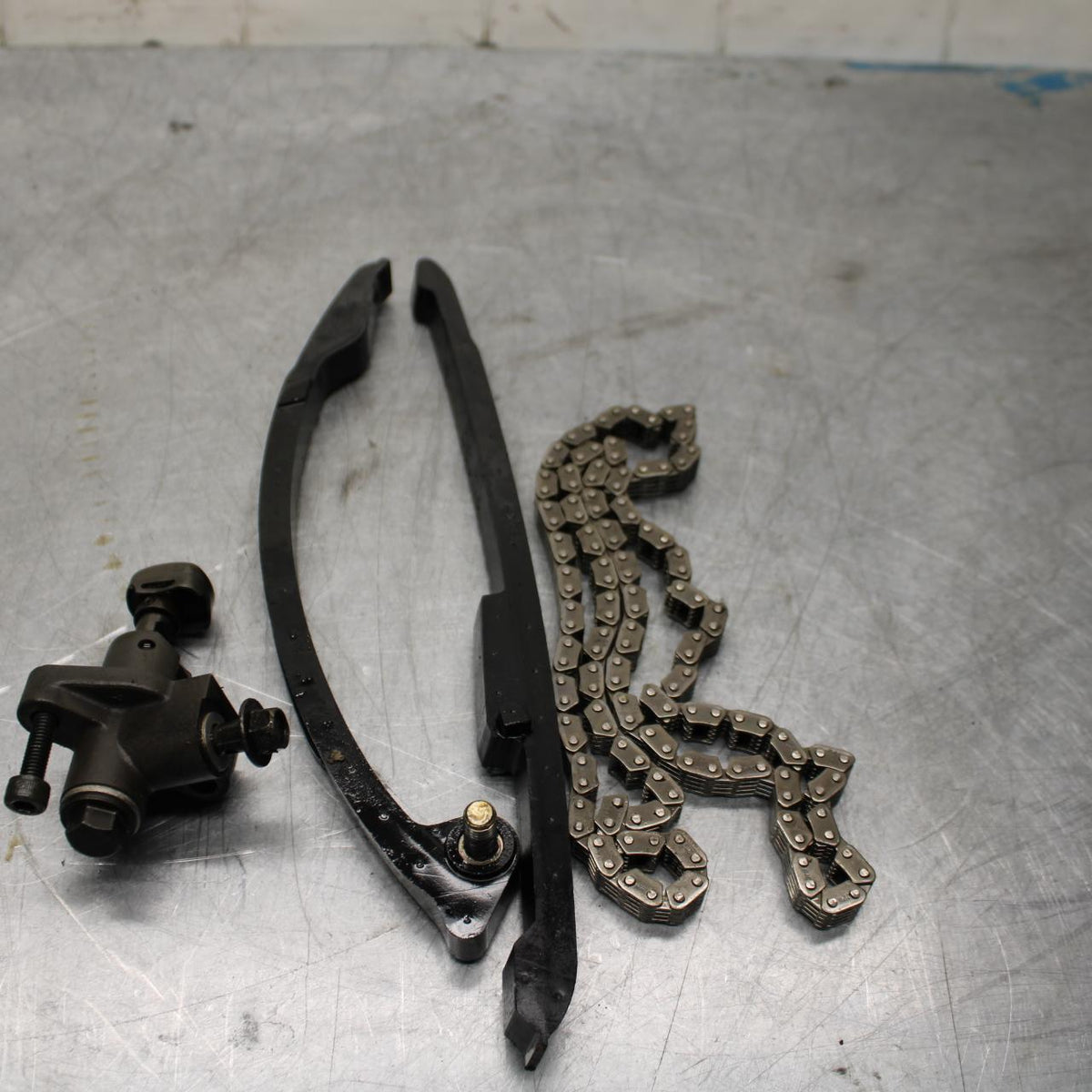 99-07 SUZUKI HAYABUSA GSX1300R CAM CHAIN WITH GUIDES TENSIONERBB426