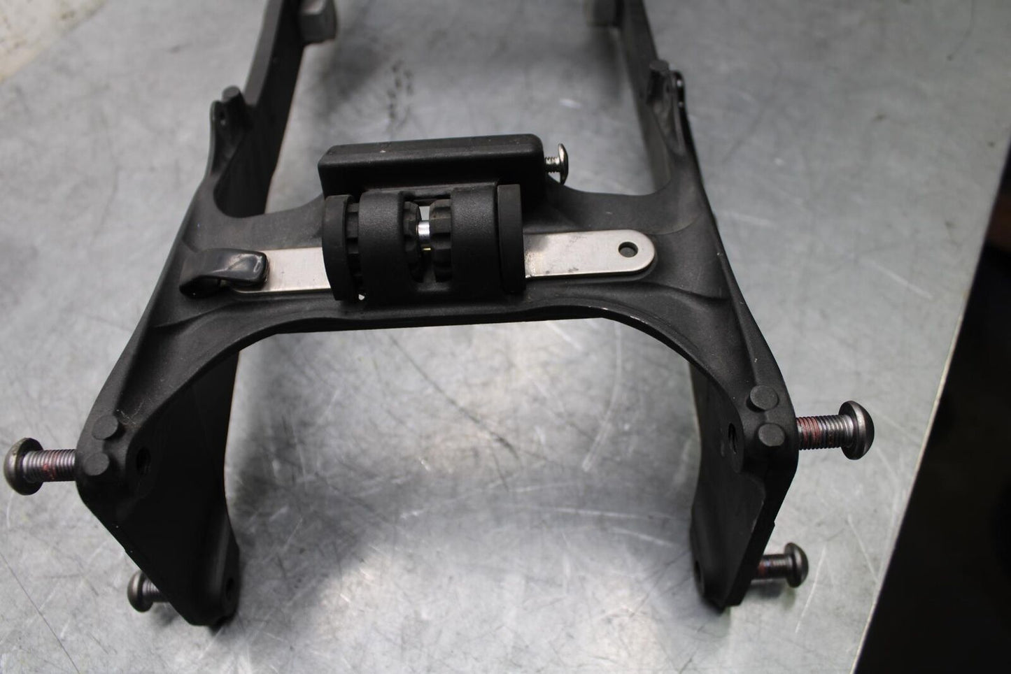 2009 Kawasaki Ninja ZX6R ZX600R REAR TAIL SUBFRAME SUB FRAME 32160-0398  BB548