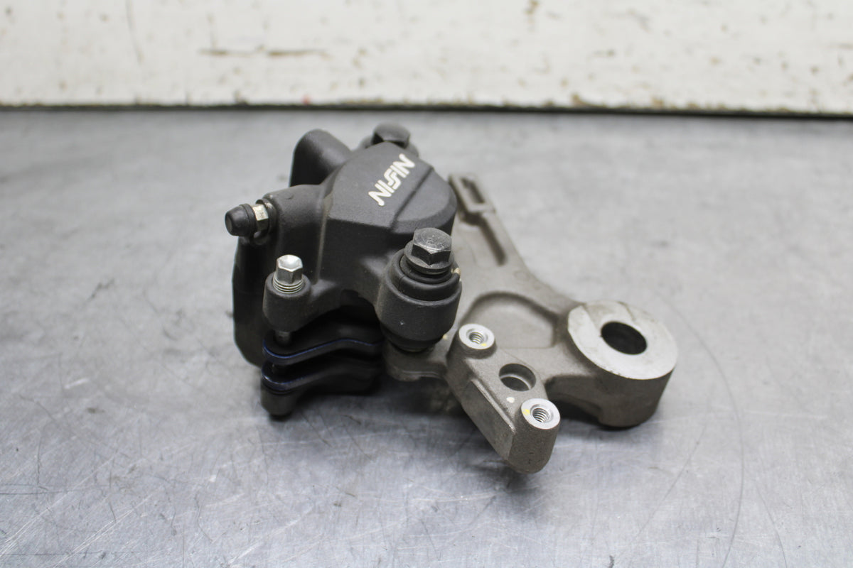 15-16 HONDA CB300F REAR BACK BRAKE CALIPER W MOUNT BRACKET BB740