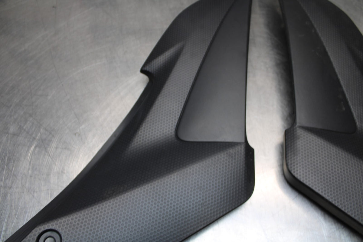 17-18 YAMAHA YZF R3 RIGHT LEFT FRONT SIDE SEAT PANELS TRIMS COWLS FAIRINGS BB788