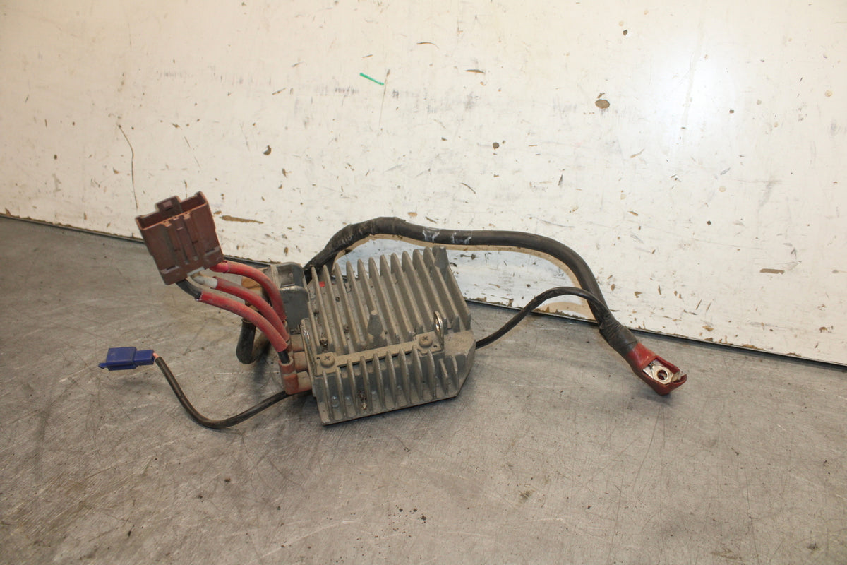 93-00 HONDA GOLDWING 1500 GL1500SE RECTIFIER VOLTAGE REGULATOR BB700