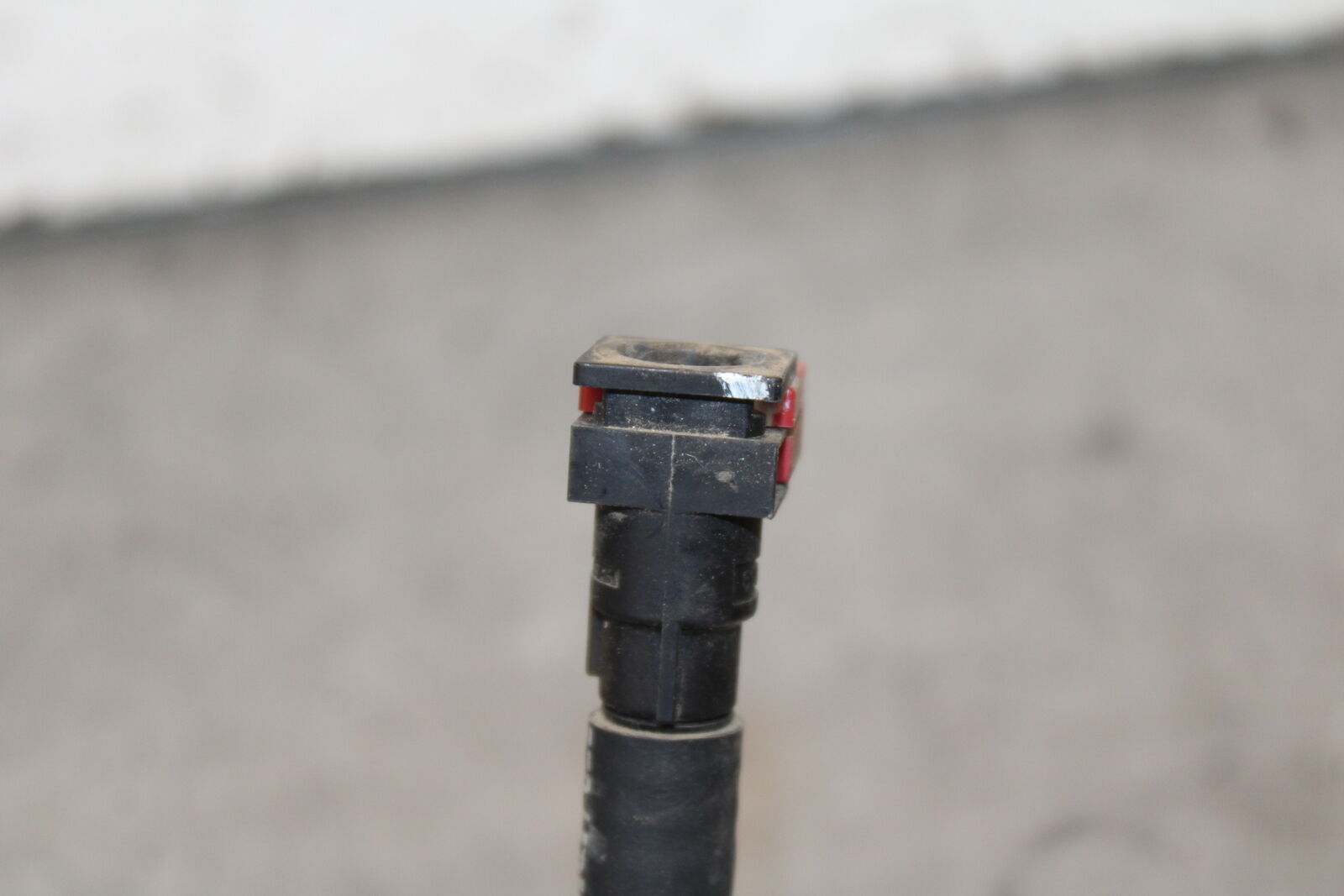 12-17 KAWASAKI ER-6N Z650 FUEL HOSE GAS LINE TUBE PIPE BB709