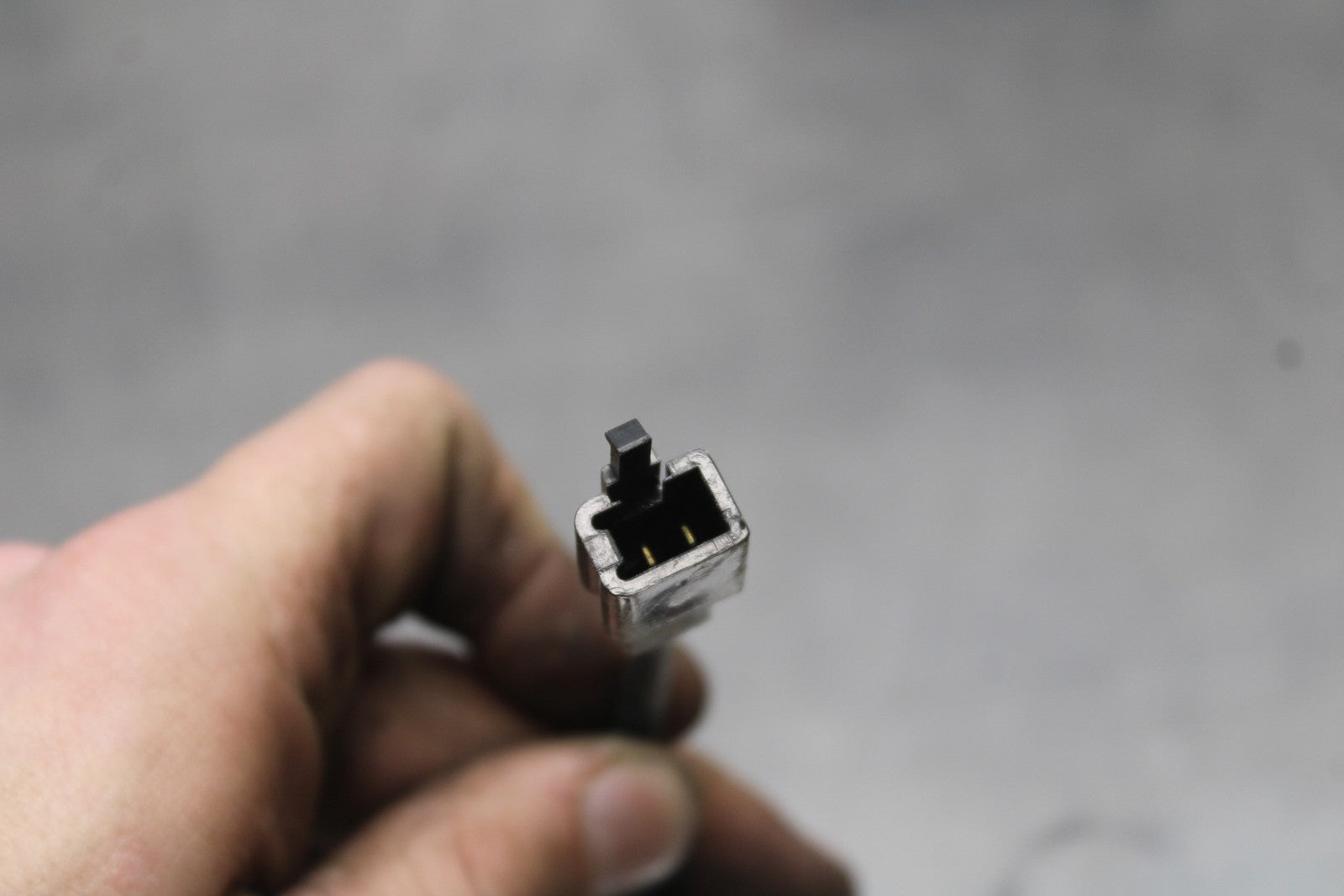 09-10 KAWASAKI ER-6N LICENSE PLATE LIGHT BB205