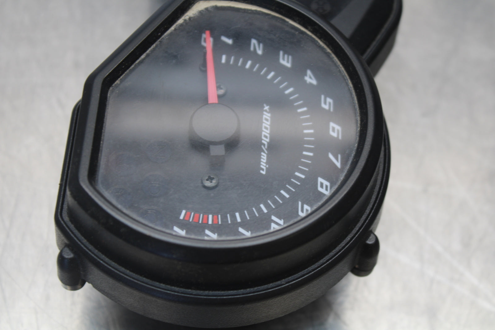 09-15 YAMAHA FZ6R SPEEDO TACH GAUGES CLUSTER SPEEDOMETER TACHOMETER BB161