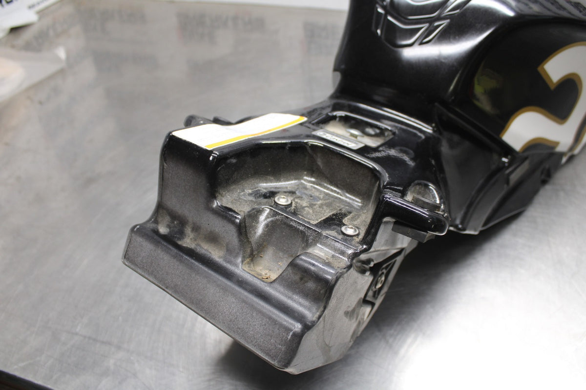 24 APRILIA TUONO V4 1100 FACTORY ABS GAS TANK FUEL CELL PETROL RESERVOIR BB887