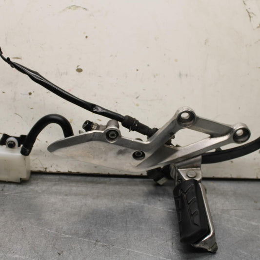 15-18 HONDA CB300FA RIGHT REARSET REAR SET DRIVER FOOT PEG REST STOP BB646