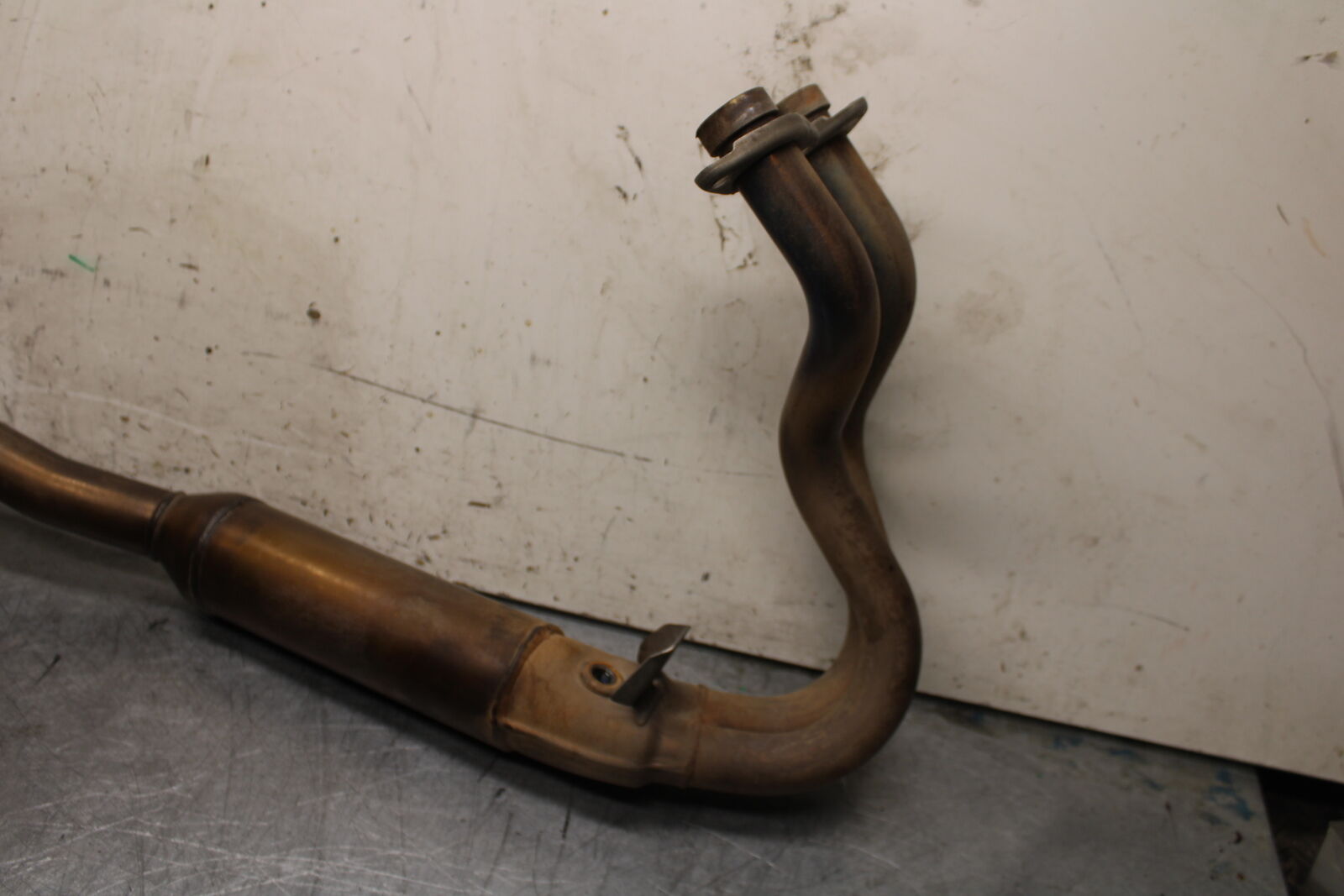 19-22 KAWASAKI Z400 EXHAUST HEADER PIPES MANIFOLD BB708