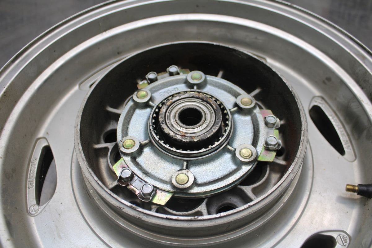 05-09 SUZUKI BOULEVARD C90 REAR WHEEL BACK RIM & ROTOR BB791