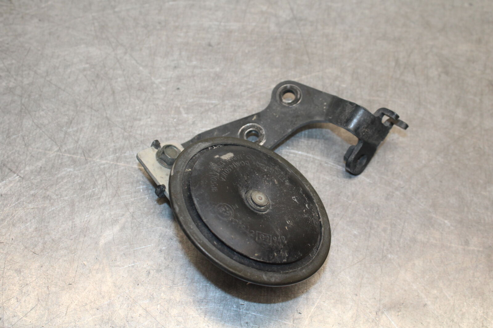 07-08 YAMAHA YZF R1 HORN SIGNAL BB675