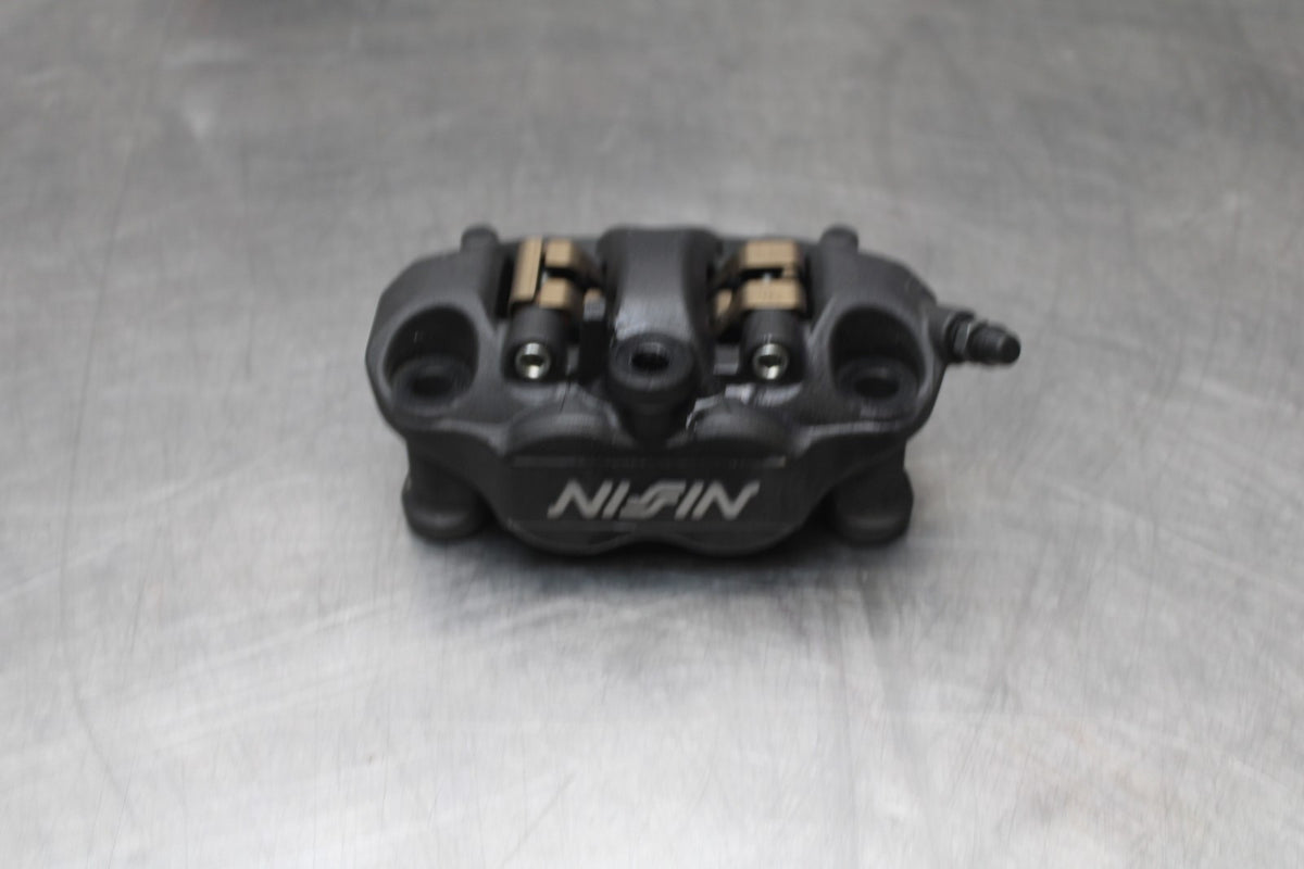 24-25 KAWASAKI NINJA ZX6R RIGHT LEFT FRONT BRAKE CALIPER SET PAIR BB785-CH