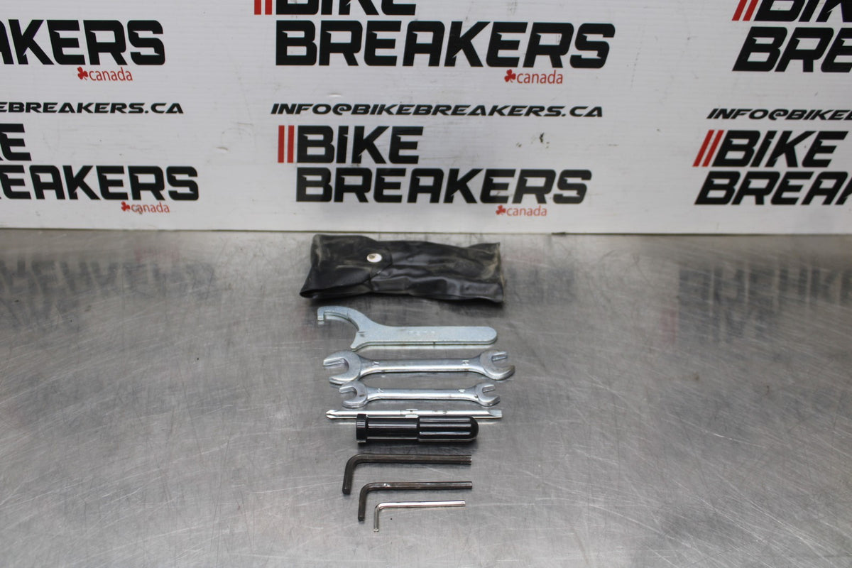 17-24 SUZUKI SV650 STOCK TOOLS OEM TOOL BAG KIT SET BB829