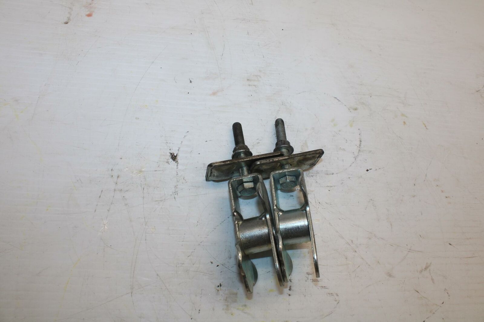 04-09 SUZUKI GS500F SWINGARM CHAIN TENSIONER ADJUSTMENT BRACKETS  BB278