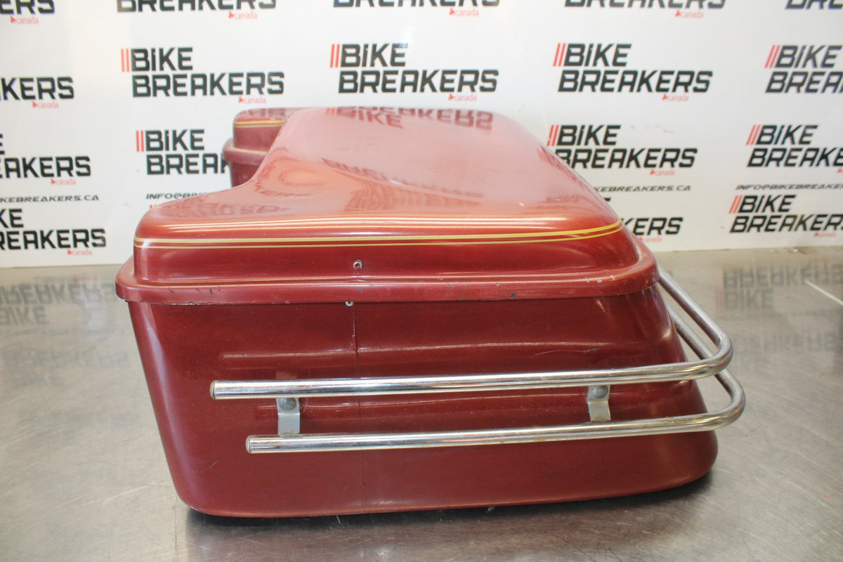 76-77 HONDA GOLDWING 1000 REAR TRUNK COMPARTMENT BB171