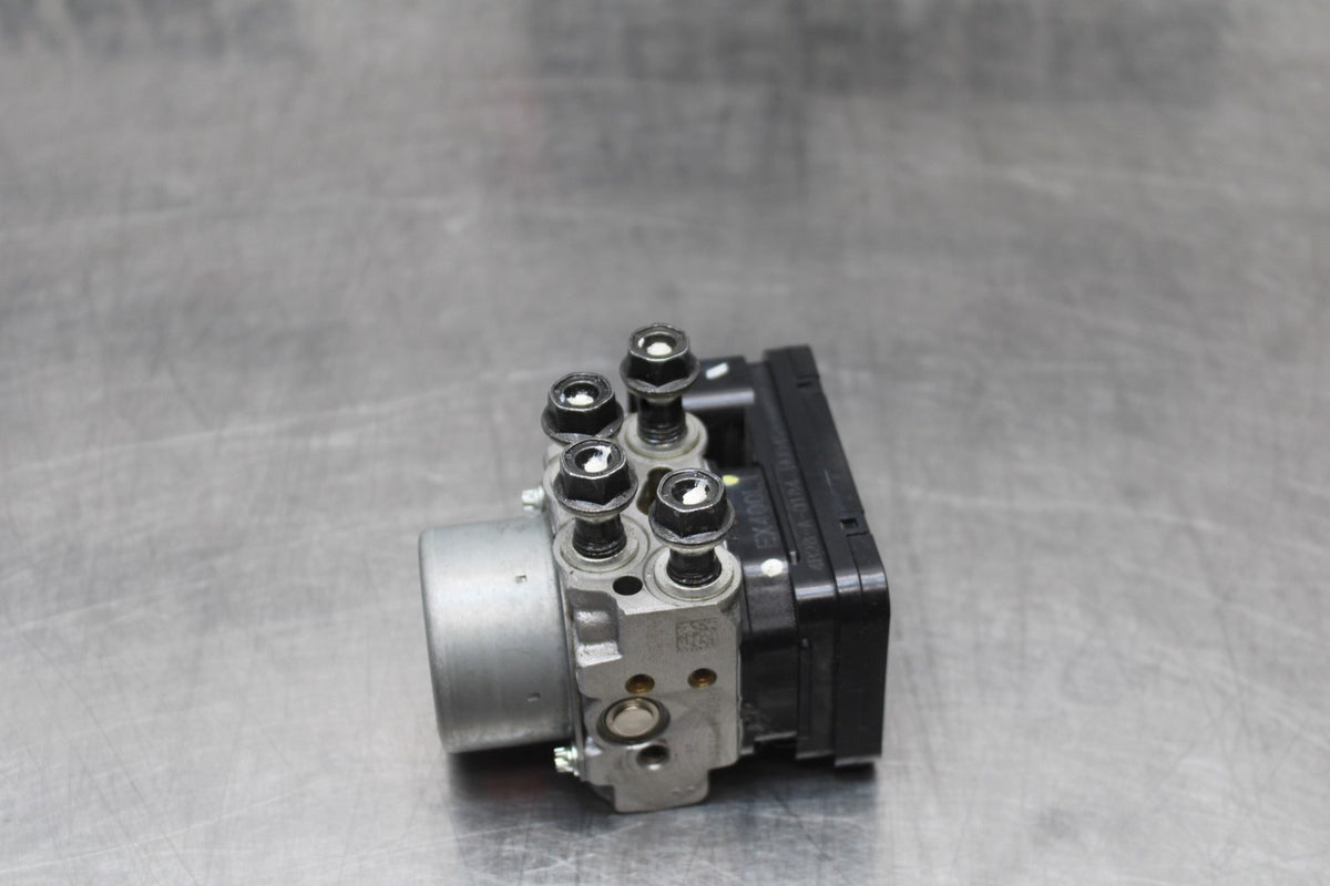 24 KAWASAKI NINJA 500 ABS ABS PUMP UNIT MODULE BB818