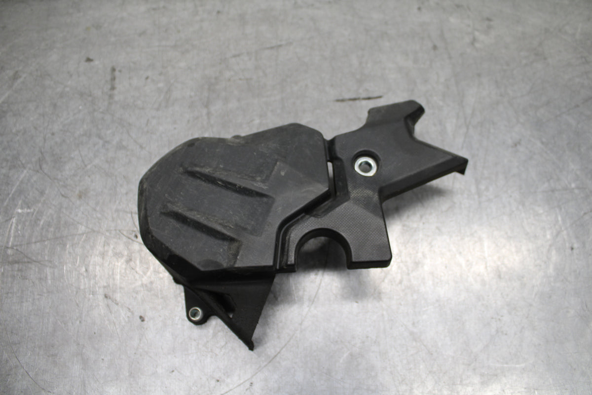 24 KAWASAKI NINJA 500 ABS ENGINE SPROCKET COVER BB744