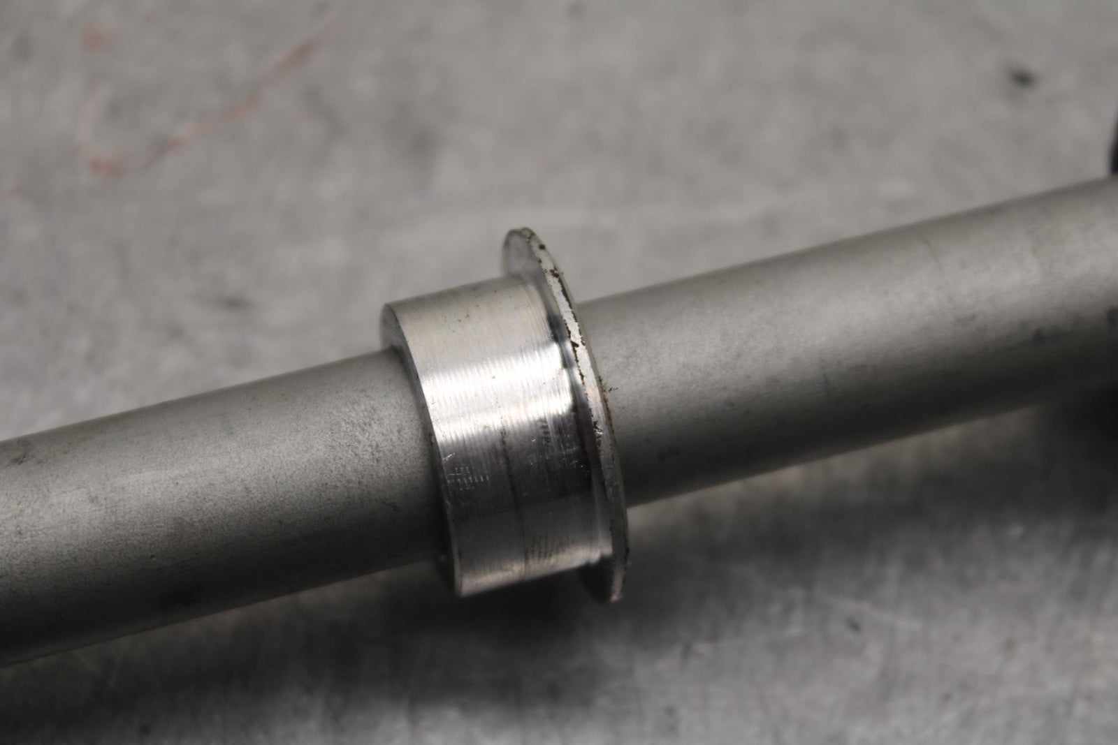 20-23 APRILIA RS660 REAR AXLE BACK WHEEL RIM PIVOT BOLT AXEL BB643
