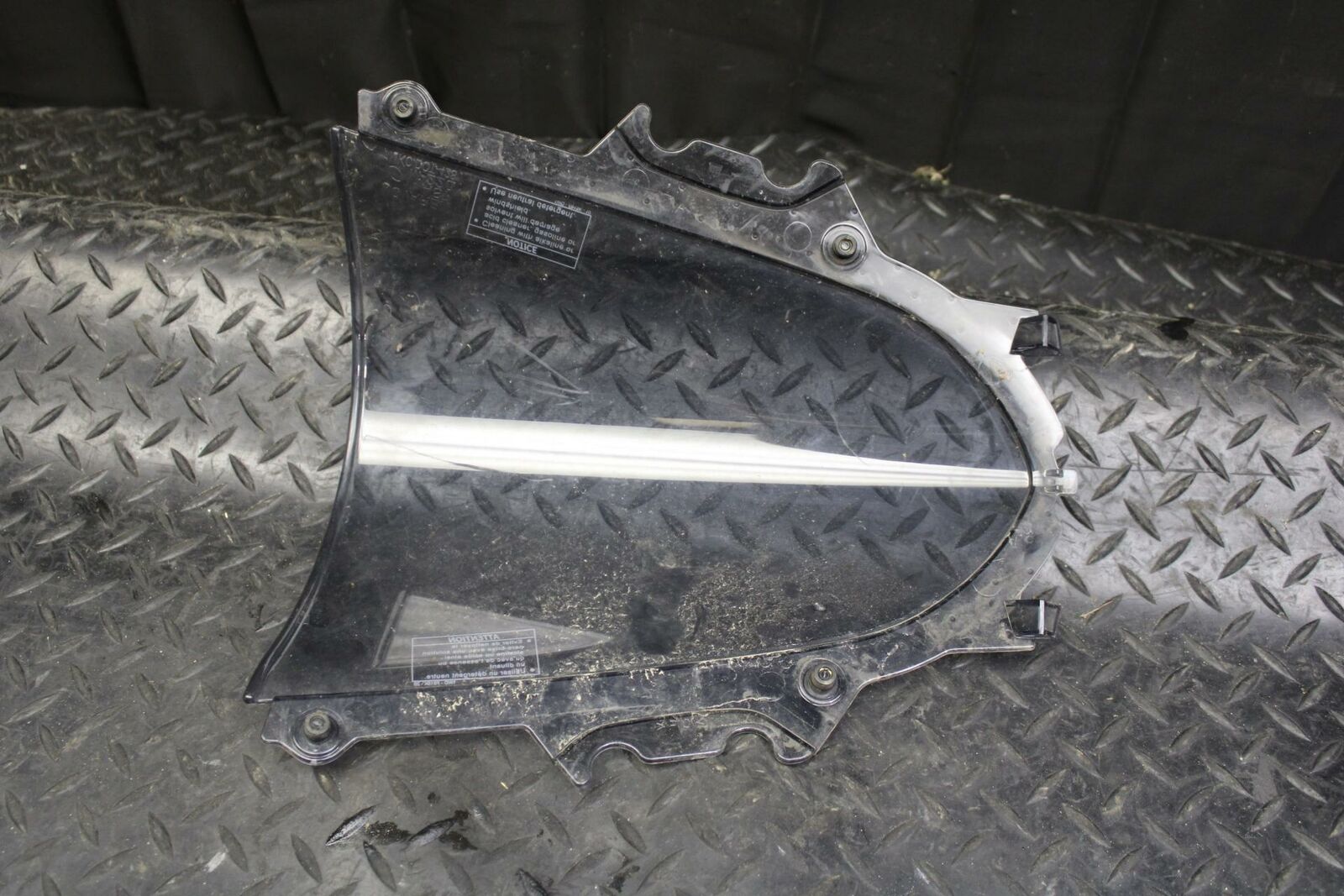 19 YAMAHA YZF R3 FRONT WINDSHIELD WINDSCREEN  BB177