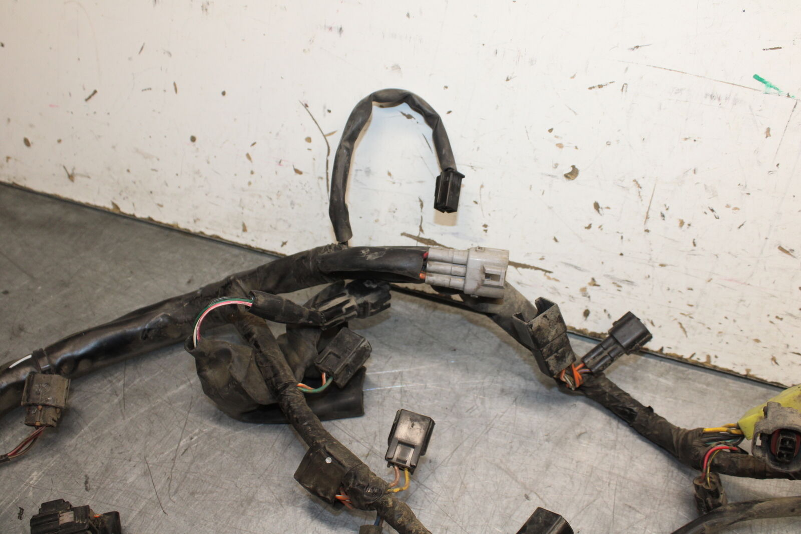 08-09 SUZUKI GSXR600 MAIN ENGINE WIRING HARNESS MOTOR WIRE LOOM BB728
