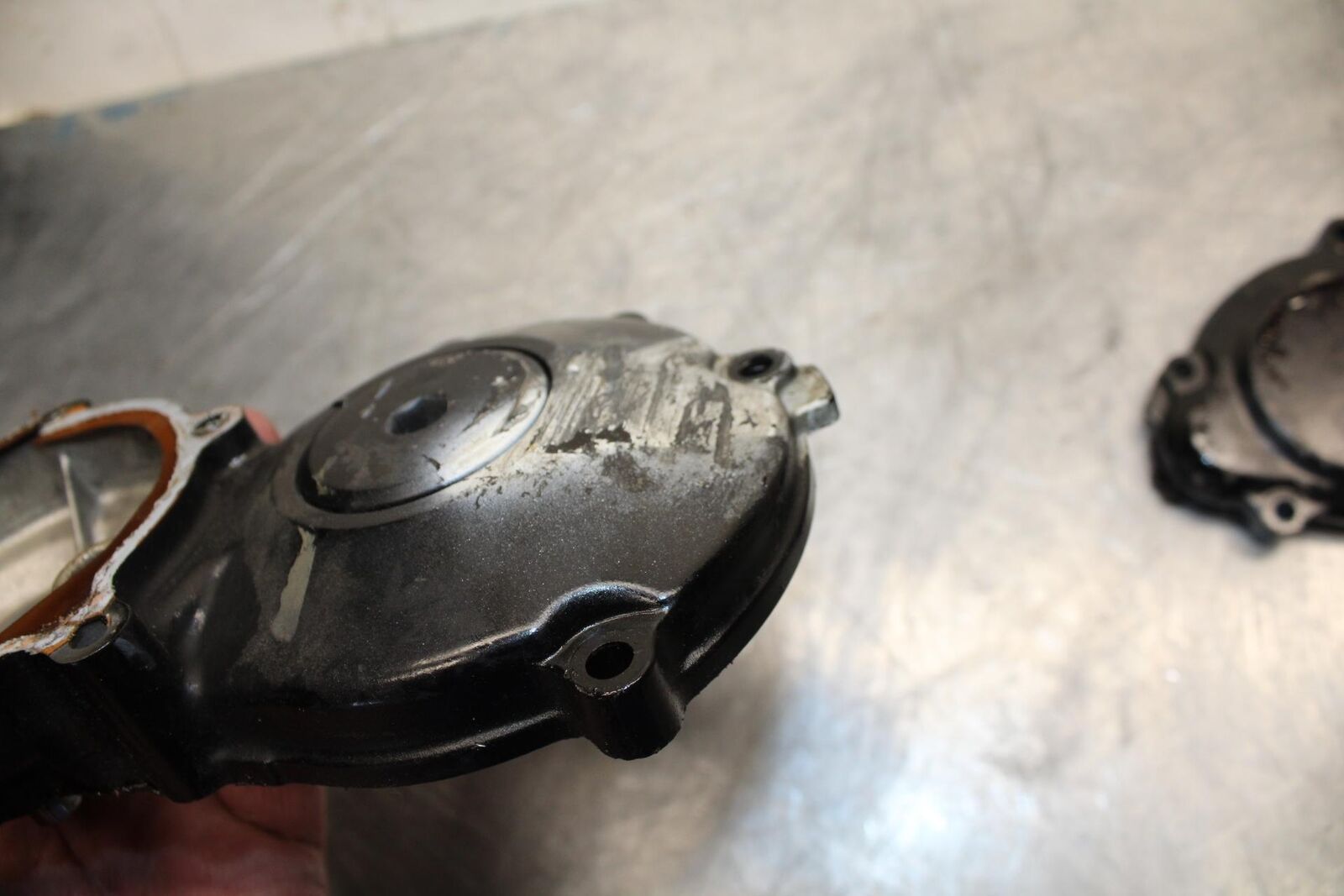 04-05 SUZUKI GSXR600 STARTER GEAR COVER BB329