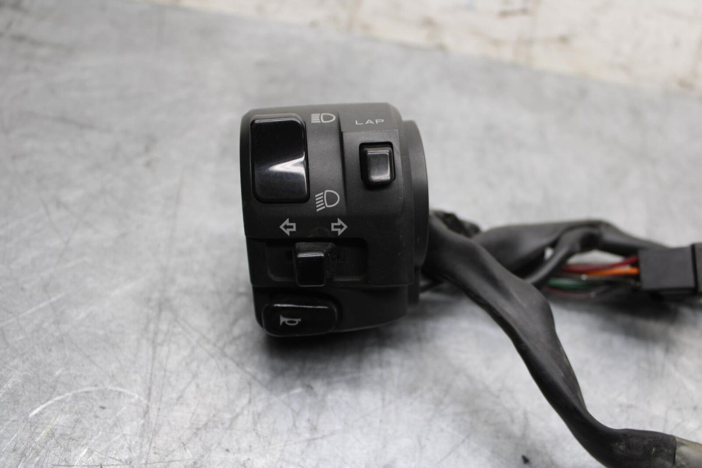 2009 Kawasaki Ninja ZX6R ZX600R LEFT CLIP ON HANDLE HORN SIGNALS SWITCH BB548