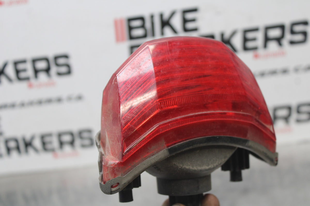 04-09 YAMAHA FZ6 REAR TAIL TAILLIGHT BACK BRAKE LIGHT BB800