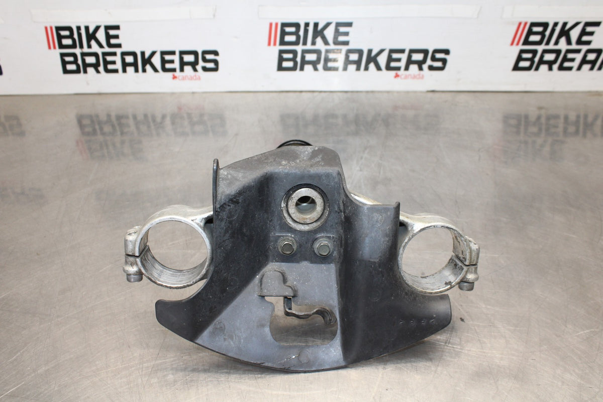 00-01 YAMAHA YZF R1 FRONT FORKS CLAMP LOWER TRIPLE TREE STEM BB755