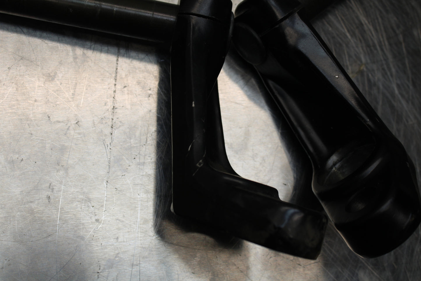 86 SUZUKI GS750ES LEFT RIGHT CLIP ON ONS HANDLEBARS PAIR SET BB140