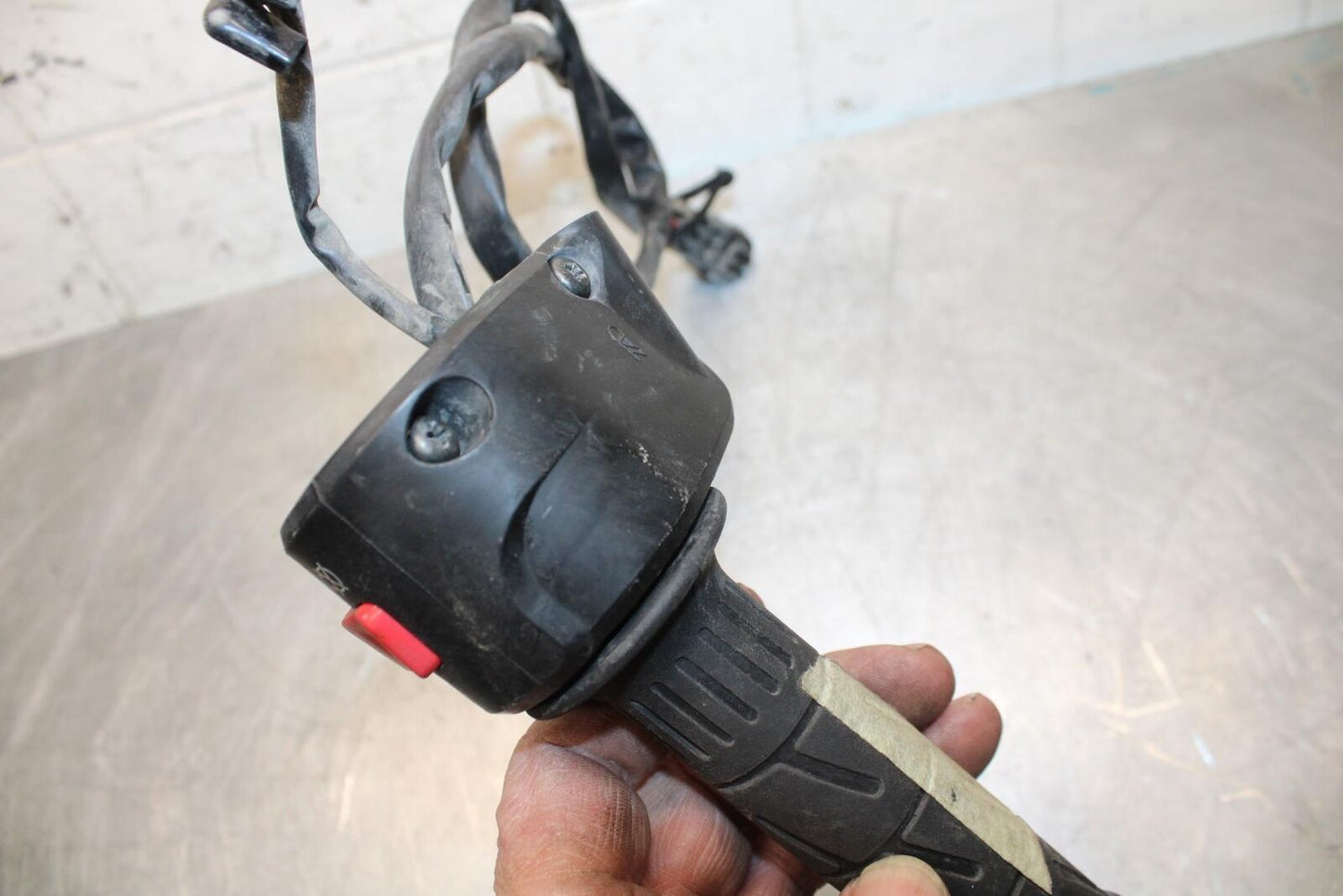 11-14 KAWASAKI VERSYS 650 LE 650C RIGHT  HANDLE KILL OFF START SWITCH BB498