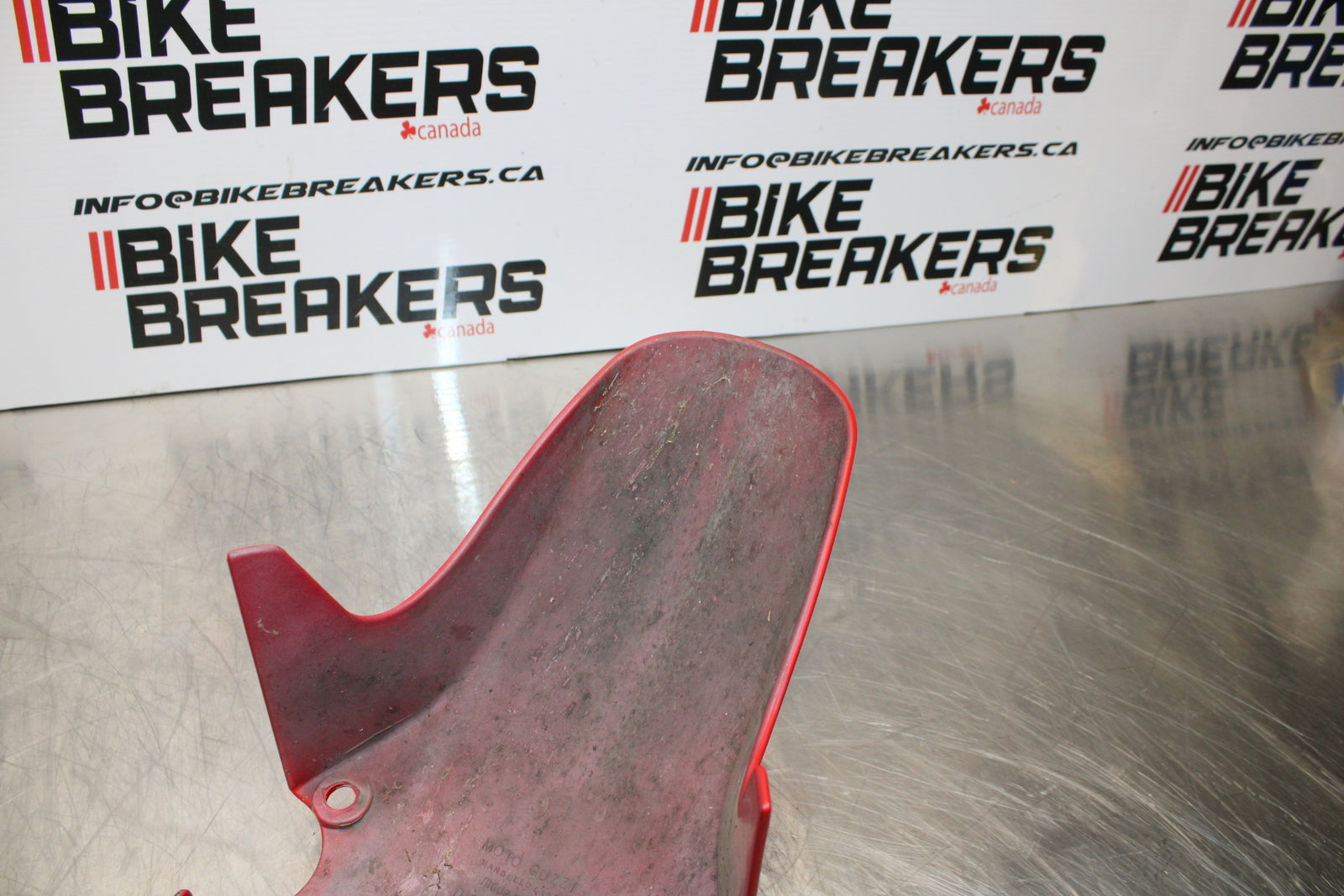 08 MOTO GUZZI BREVA 750 FRONT WHEEL FENDER COWL FAIRING BB154