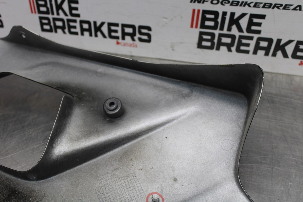 03-04 SUZUKI GSXR1000 RIGHT LOWER MID UPPER SIDE FAIRING COWL BB459