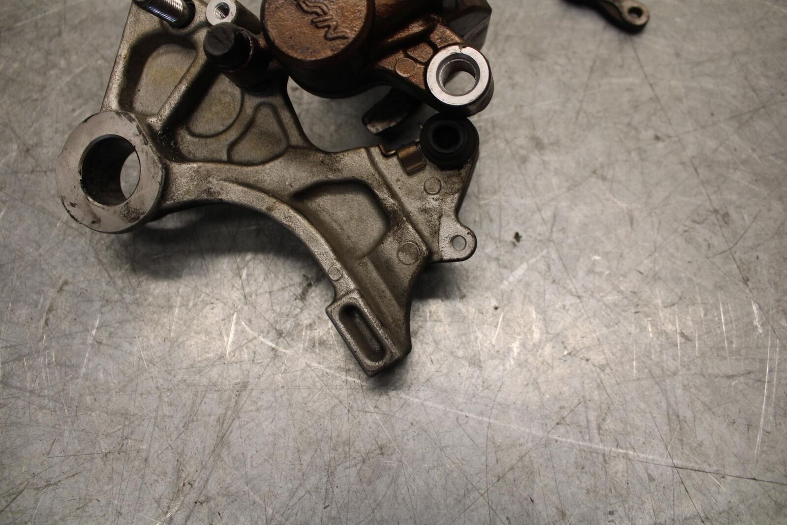 2016 Honda CBR1000RR REAR BACK BRAKE CALIPER W MOUNT BRACKET BB530