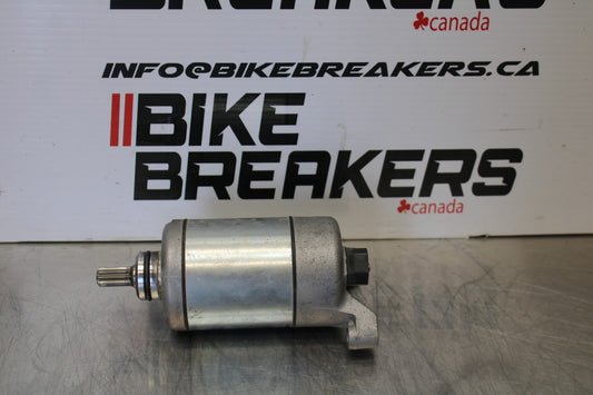 09 YAMAHA V STAR 950 ENGINE STARTING STARTER MOTOR -DC 12V BB172