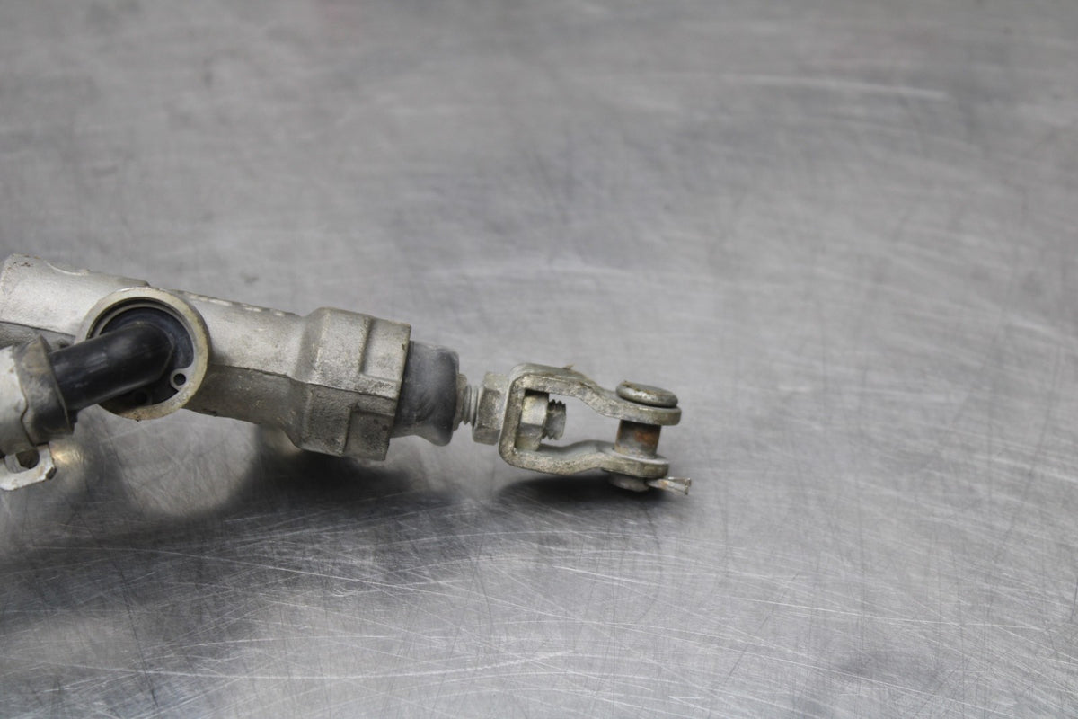 98 KAWASAKI NINJA ZX6 REAR BACK BRAKE MASTER CYLINDER W RESERVOIR BB870