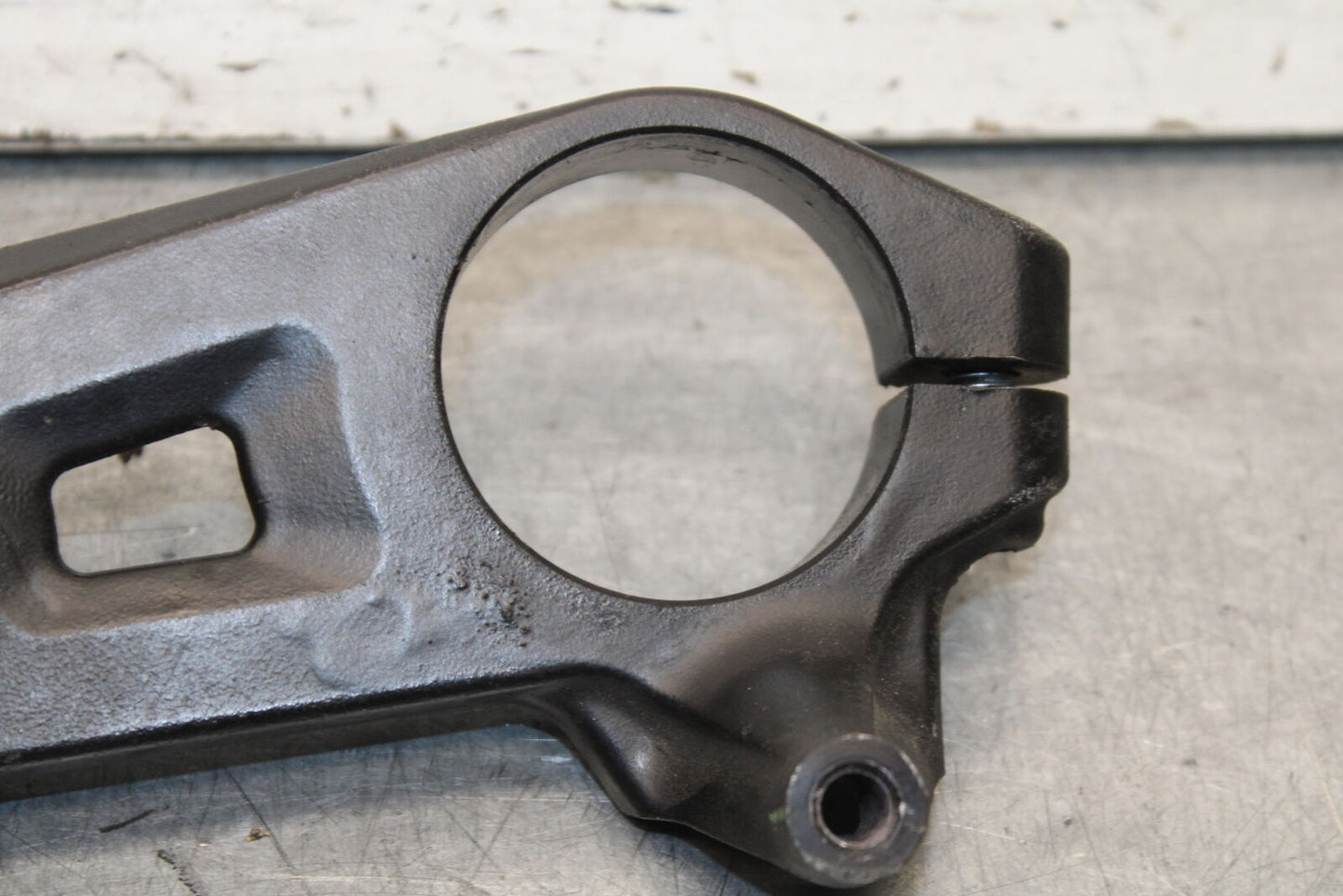 09-12 KAWASAKI NINJA ZX6R ZX600R FORKS UPPER TRIPLE TREE CLAMP 44039-0085 BB656