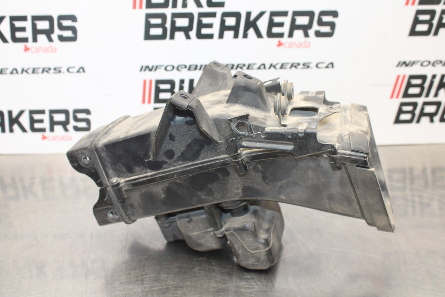 07-08 KAWASAKI NINJA ZX6R RAM AIR INTAKE TUBE DUCT 39045-0030 BB203