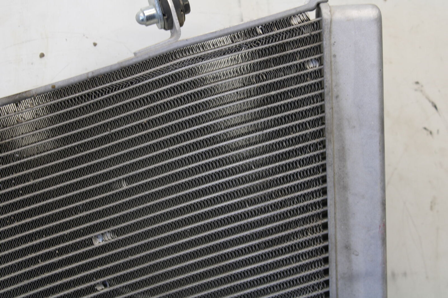 11-24 SUZUKI GSXR750 ENGINE RADIATOR MOTOR COOLER COOLING RADIATER  BB687