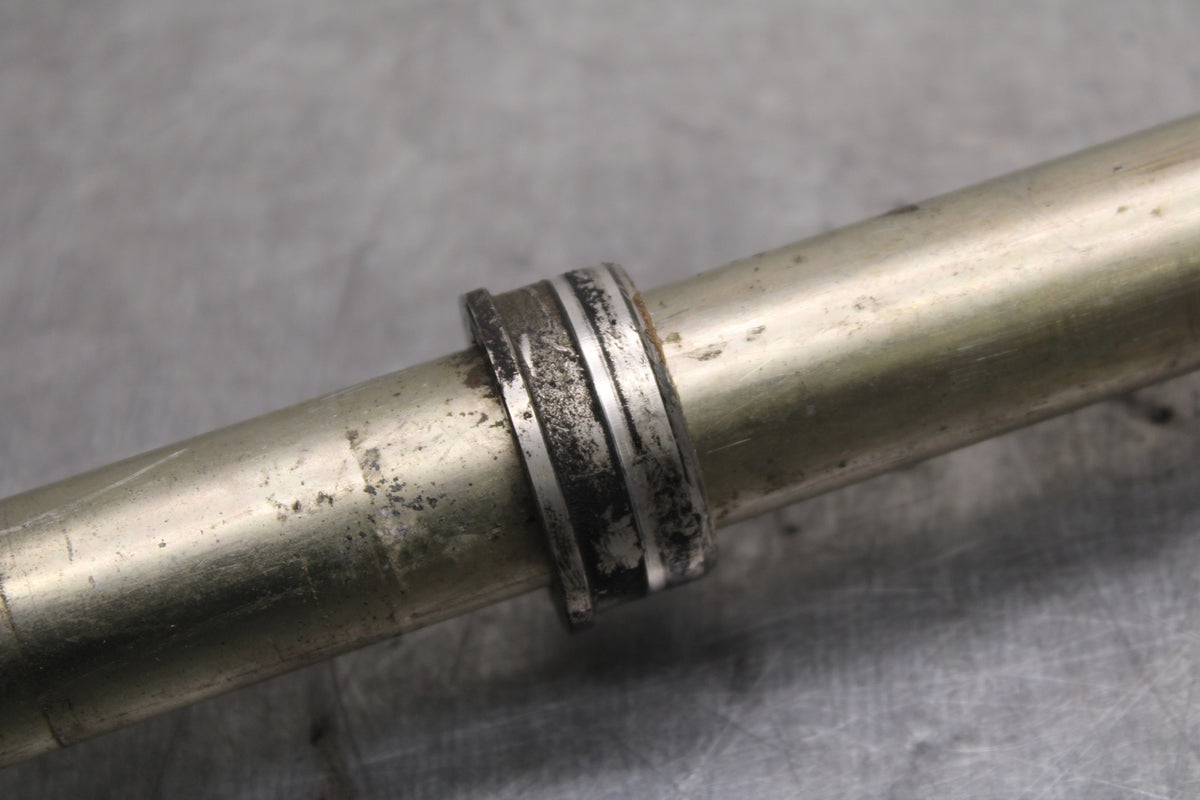 13-16 SUZUKI BANDIT 1250S ABS REAR AXLE BACK WHEEL RIM PIVOT BOLT AXEL BB134