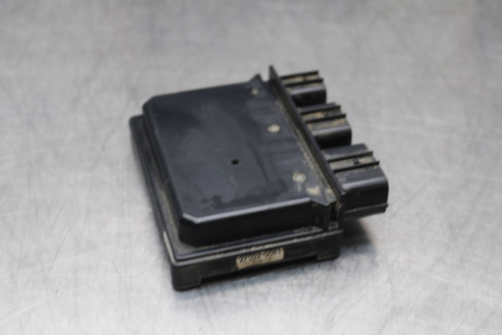 04-05 KAWASAKI NINJA ZX10R RELAY ASSEMBLY BOX BB163