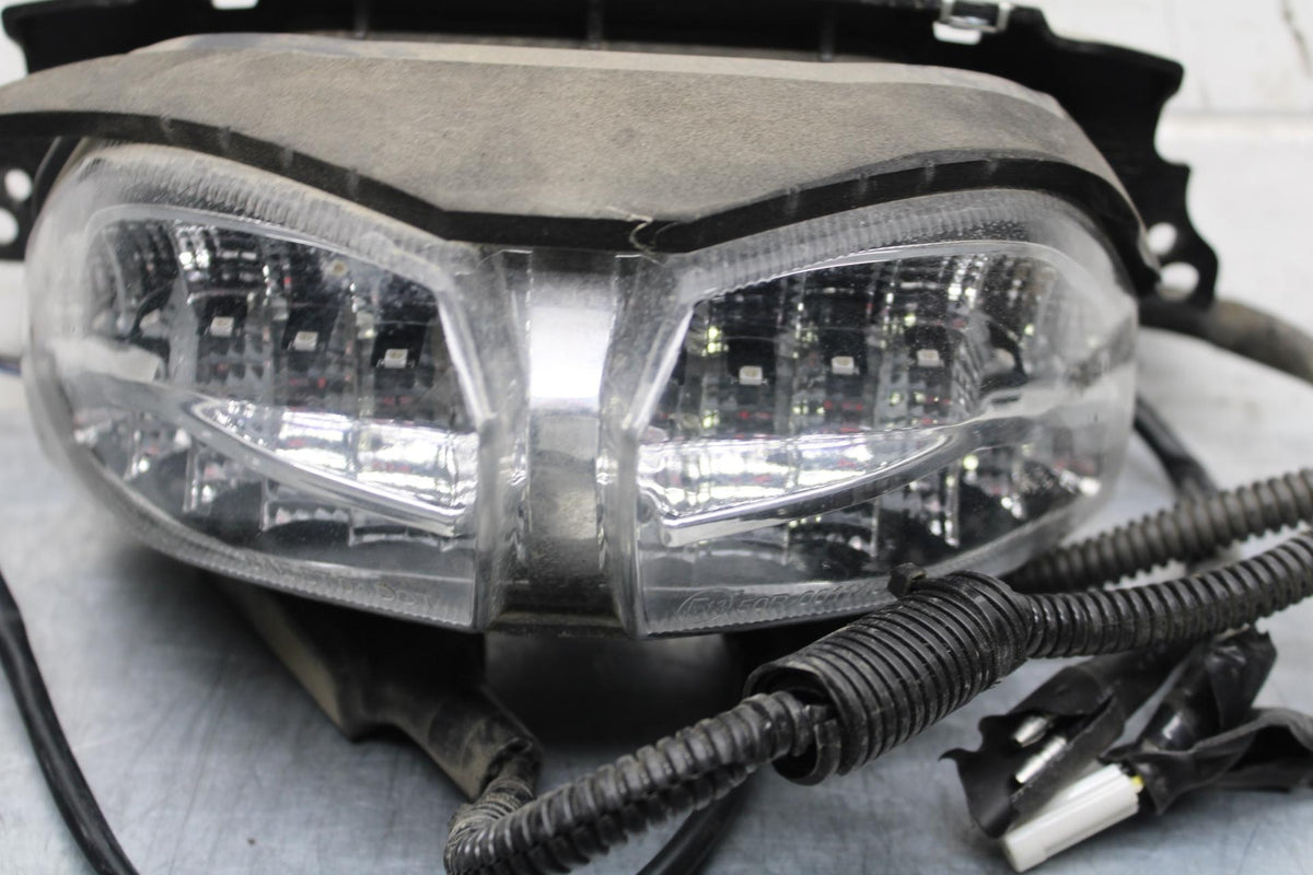 2012 Yamaha FZ8 REAR TAIL TAILLIGHT BACK BRAKE LIGHT BB550