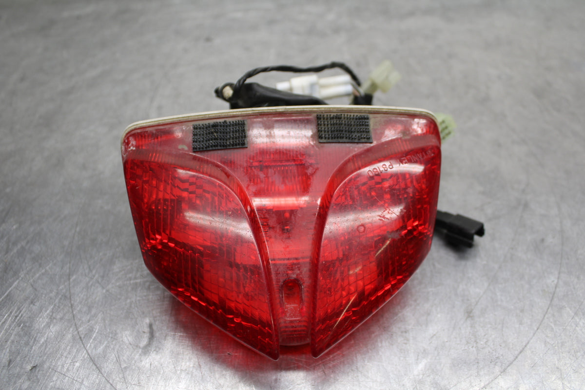 08-10 SUZUKI GSXR 600 REAR TAIL TAILLIGHT BACK BRAKE LIGHT BB132