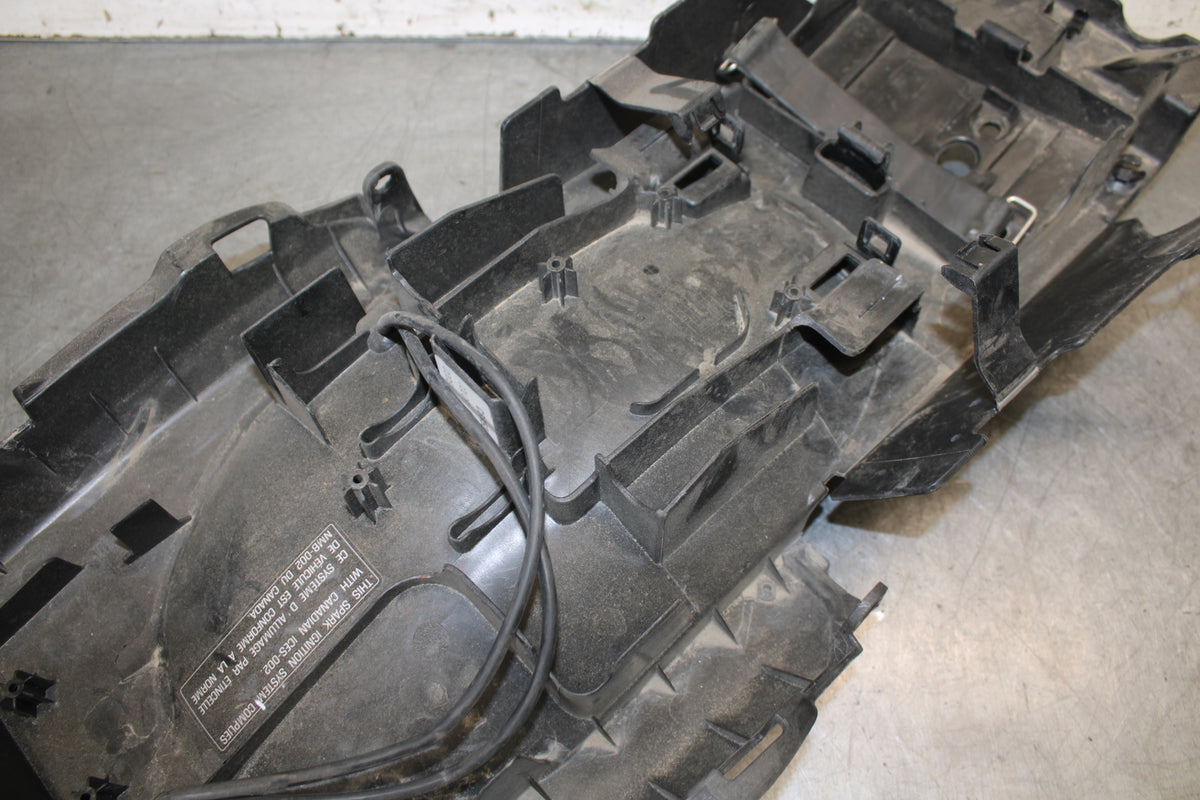 13-15 HONDA CBR500R REAR TAIL UNDERTAIL BATTERY TRAY PLASTIC 80105-MGZ-J00 BB704