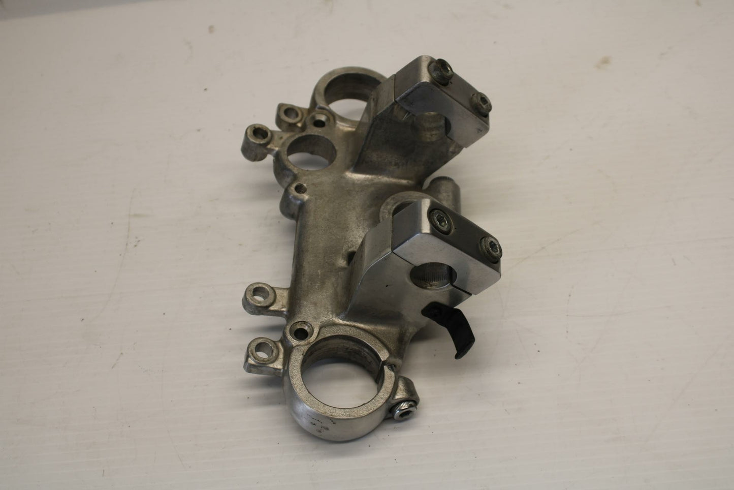 83-86 HONDA V65 MAGNA FORKS UPPER TRIPLE TREE CLAMP BB236
