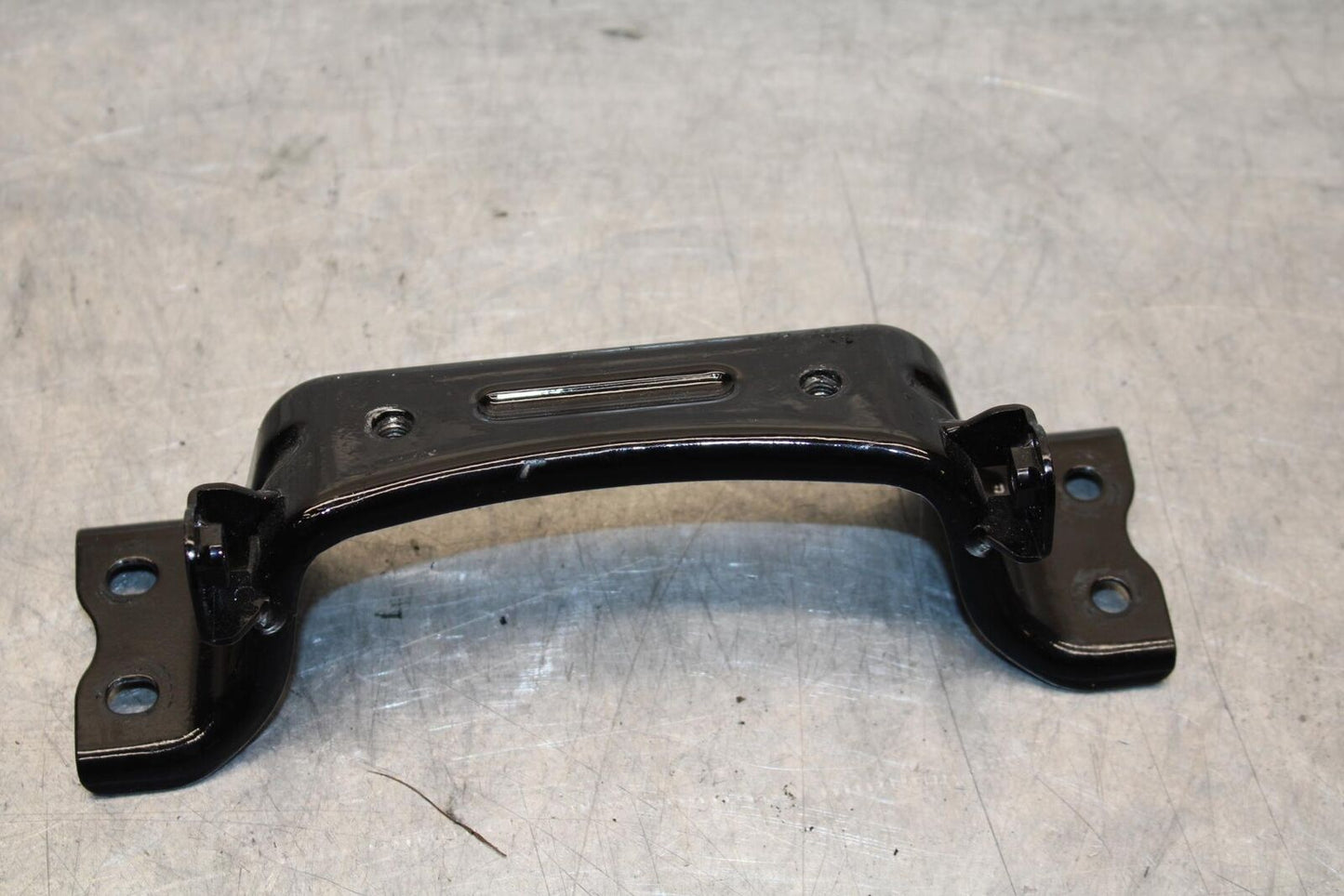 19-22 KAWASAKI Z400 GAS TANK FUEL CELL PETROL RESERVOIR BRACKET MOUNT BB70